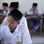 Pelaksanaan Upacara Bendera Perdana Semester Ganjil